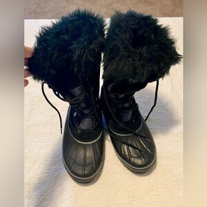 Khombu Black Faux Fur Lined Snow Boots Women’s Size 10 Winter Lace Up